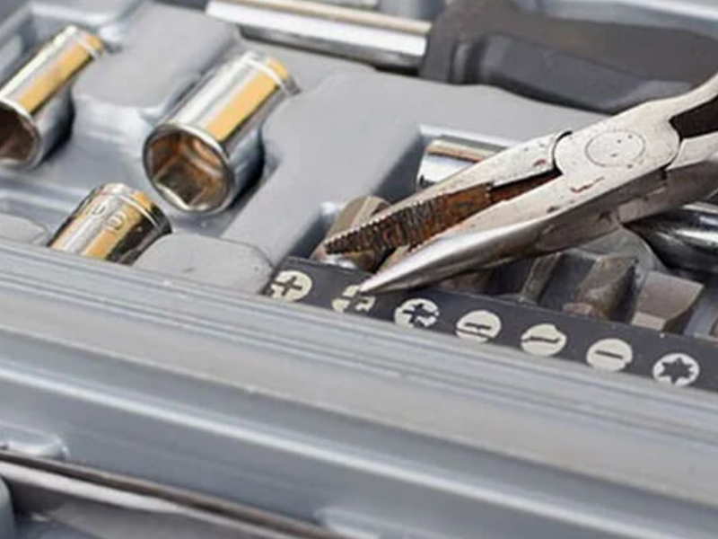 Mantenimiento y mantenimiento de máquinas para desbrozadoras.